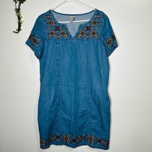 Sahalie Chambray Denim Embroidered Dress with Pockets